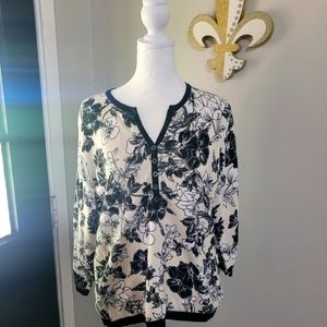 Cathy Daniel's Woman's Top. Large.